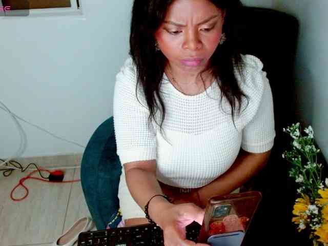 lizethrey73 webcam