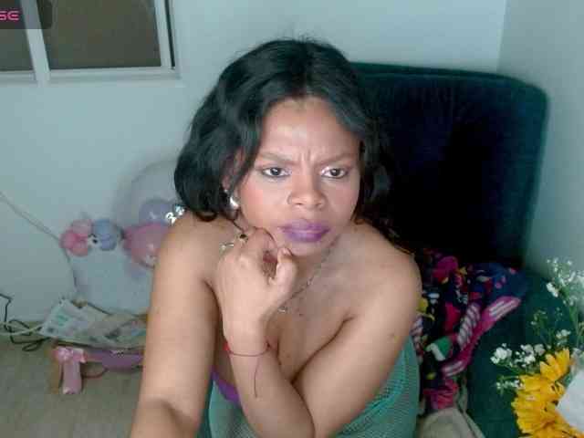 lizethrey73 webcam