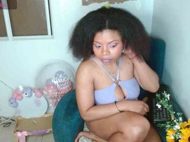 lizethrey73 webcam