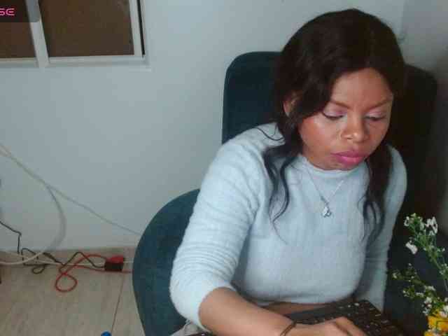 lizethrey73 webcam