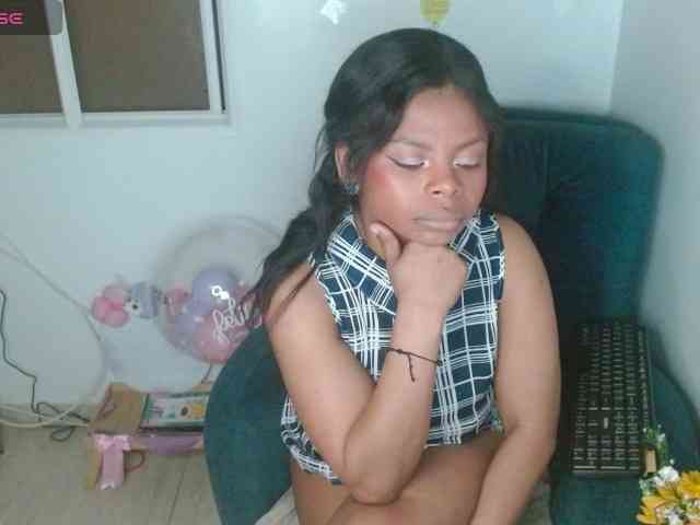 lizethrey73 webcam