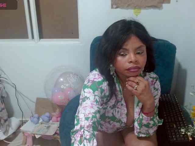 lizethrey73 webcam