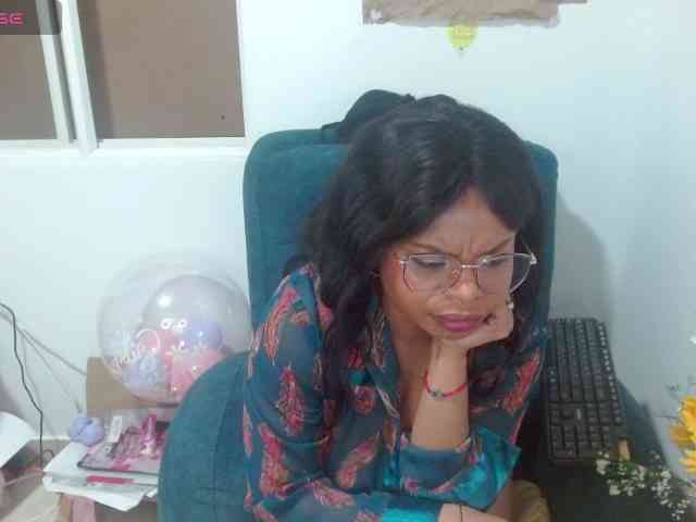 lizethrey73 webcam