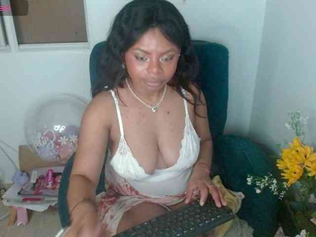 lizethrey73 webcam