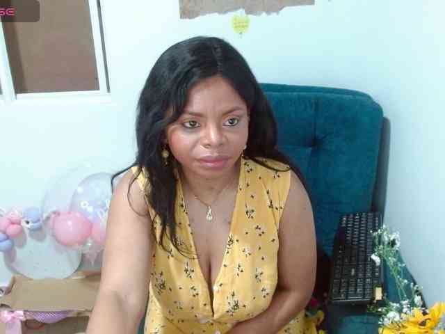 lizethrey73 webcam