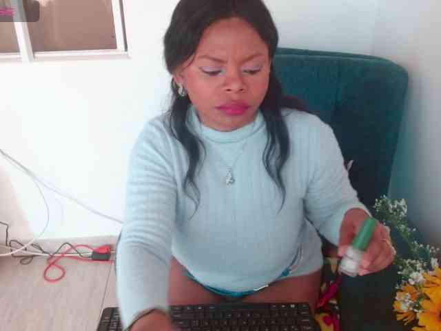 lizethrey73 webcam