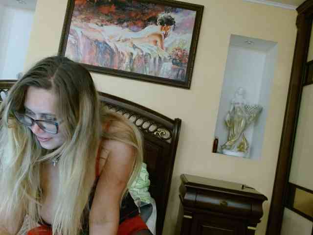 Elegant00Girl webcam