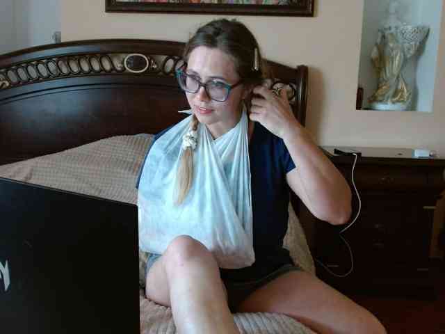 Elegant00Girl webcam