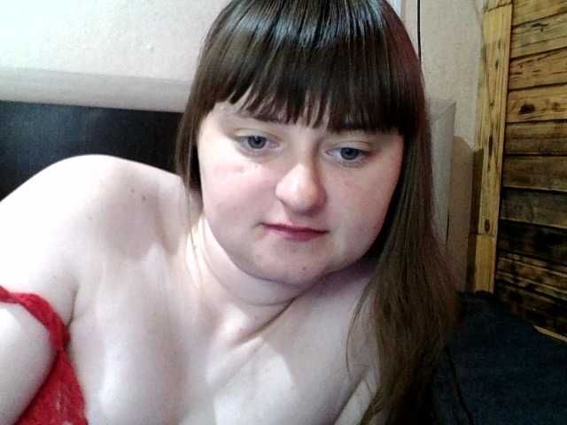 Viktoriia21 live cam on BongaCams