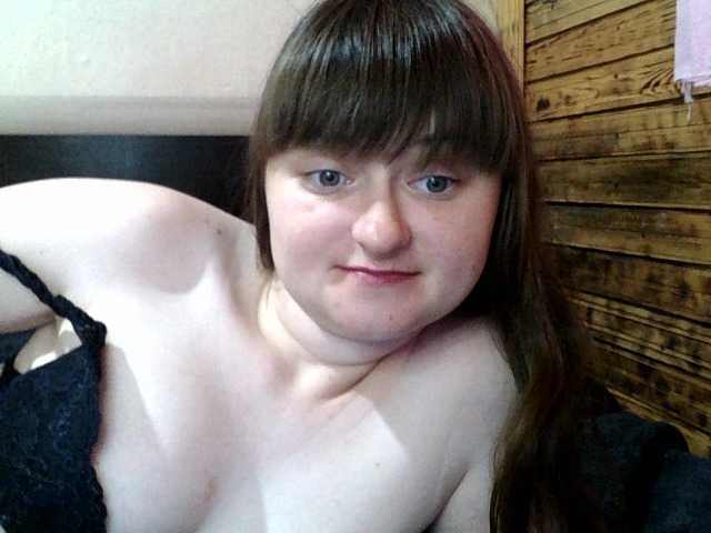 Viktoriia21 live cam on BongaCams