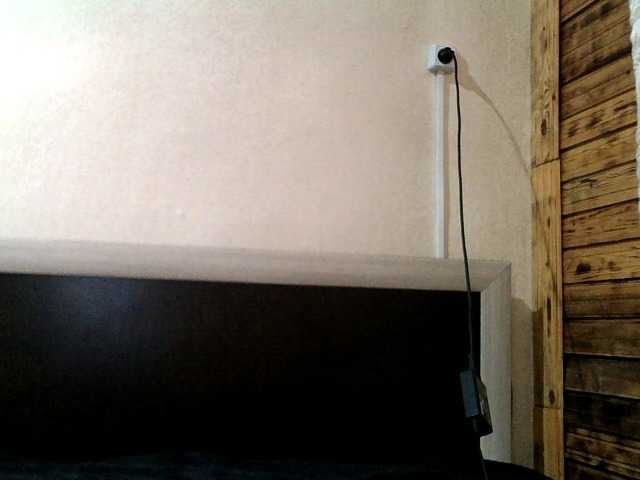 Viktoriia21 live cam preview