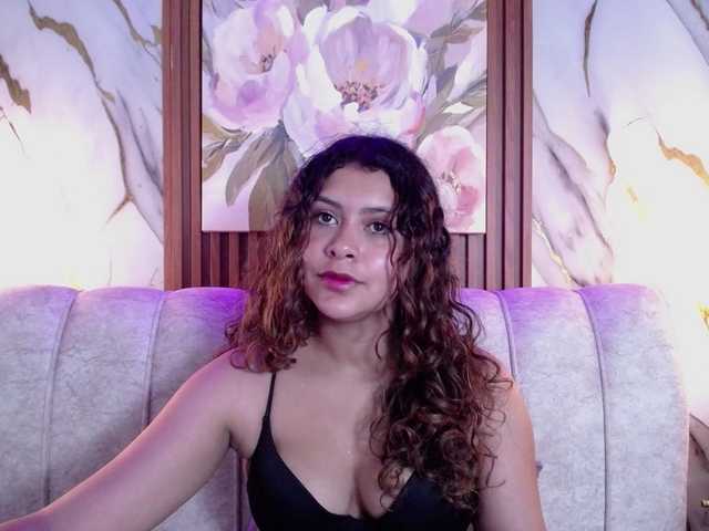 CurlyDani