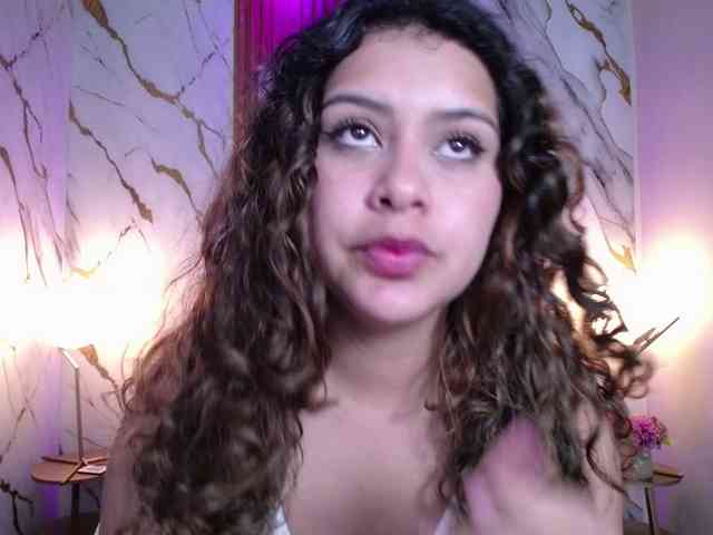 CurlyDani CurlyDani