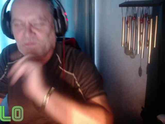 fjuipop Live Webcam on BongaCams