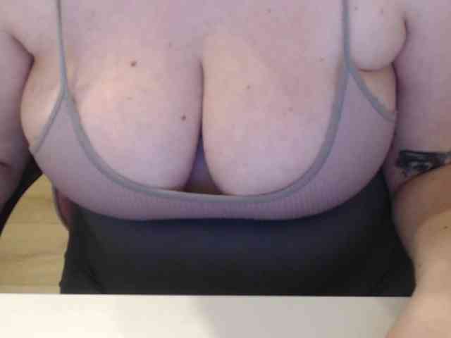 peachyshow webcam