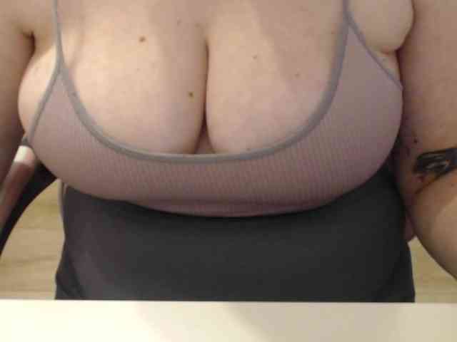 peachyshow webcam