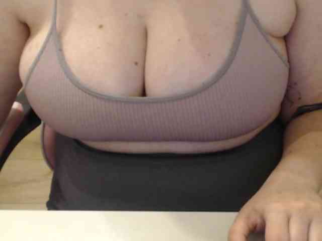 peachyshow webcam
