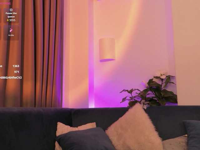 LadyAnn live cam on BongaCams