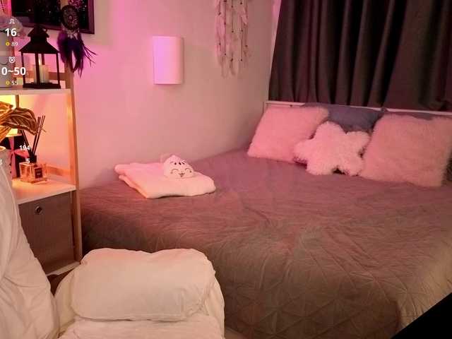 le modèle LadyAnn est en webcam porno dans un show sur le site bongacams, il possède les tags suivants: White/Caucasian,Brunette,Shaved