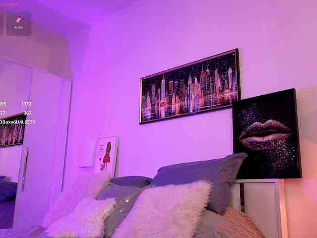 LadyAnn webcam