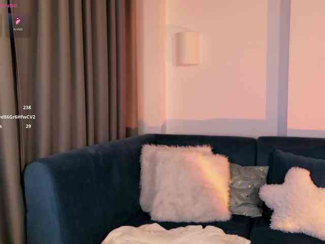 LadyAnn webcam