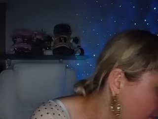 Lady_in_Red Porn Show