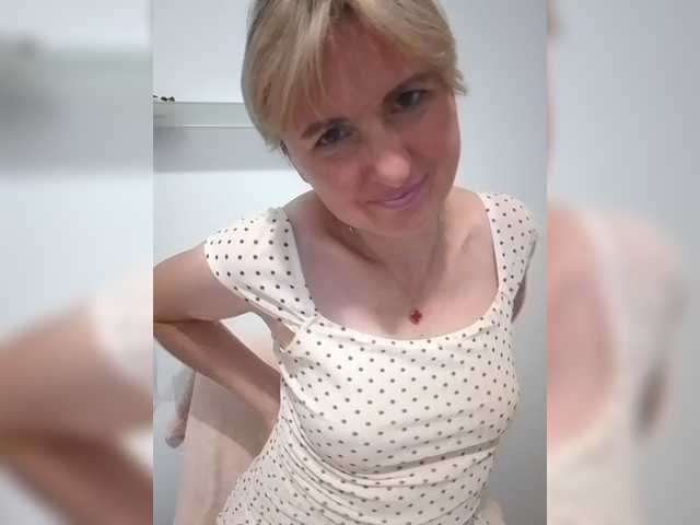 Lady_in_Red