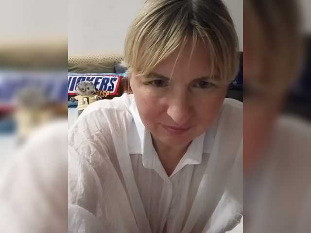 Live трансляция Lady_in_Red - slutnetki.online