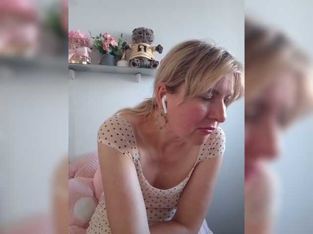 Lady_in_Red