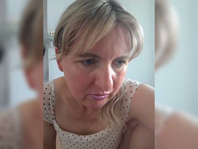 Live трансляция Lady_in_Red - slutnetki.online