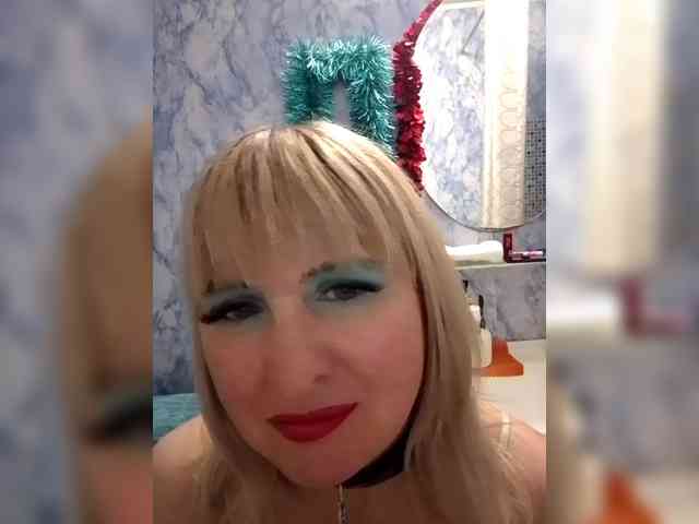 Lady_in_Red
