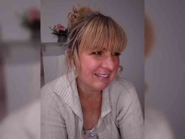 Lady_Tatyana webcam