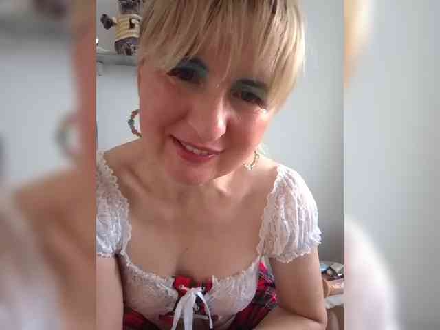 Lady_in_Red