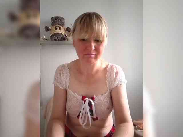 Model: Lady_in_Red
