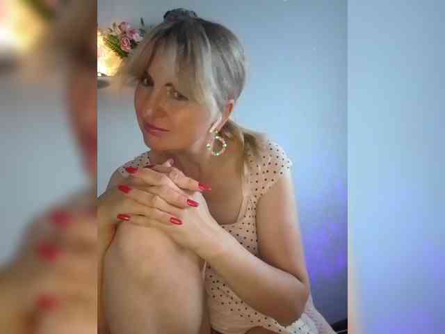 Lady_in_Red