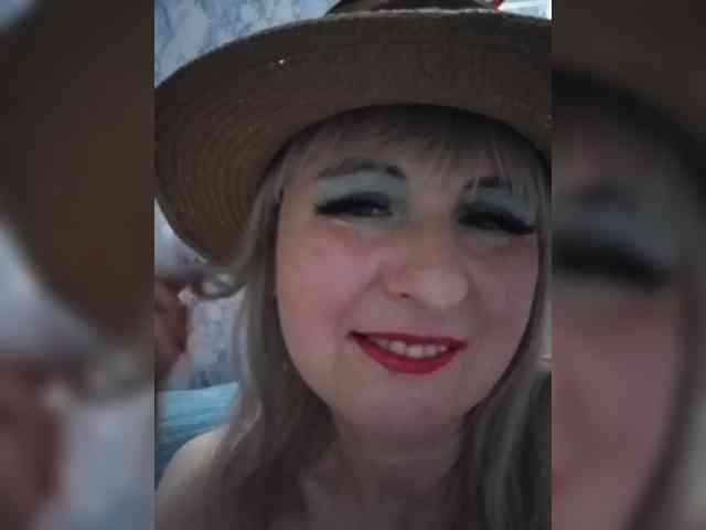 Lady_in_Red