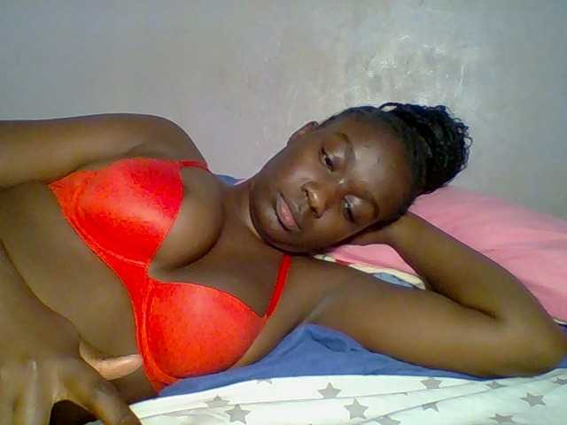 cute-barbie live cam on BongaCams