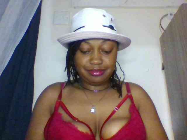 Sweetbunnypus webcam