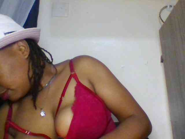 Sweetbunnypus webcam