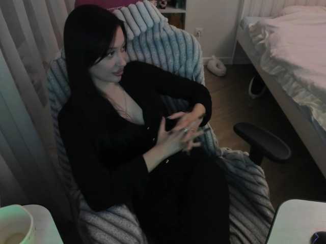 pickmedepartment live cam on BongaCams