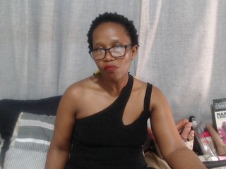 Sheila80's Live Webcam