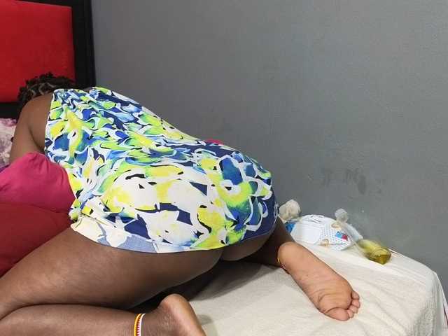Sheila80 — live female cam
