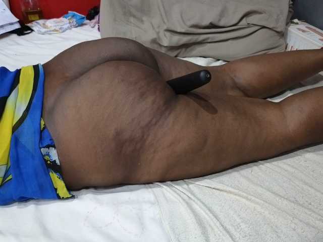 Sheila80 live cam on BongaCams