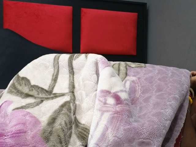 Sheila80 live cam preview