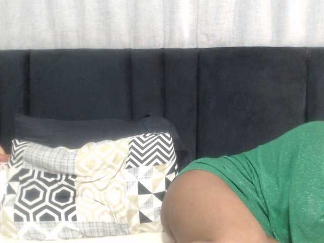Sheila80 live cam on BongaCams