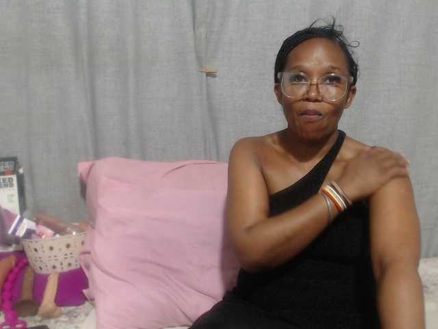 Sheila80
