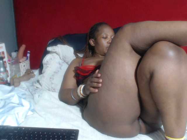 Sheila80 live cam on BongaCams