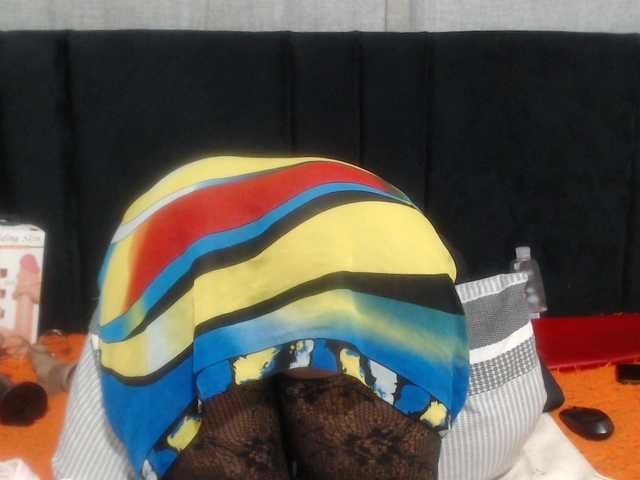 Sheila80 live cam on BongaCams
