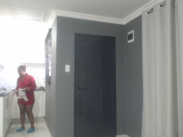 Sheila80 live cam on BongaCams