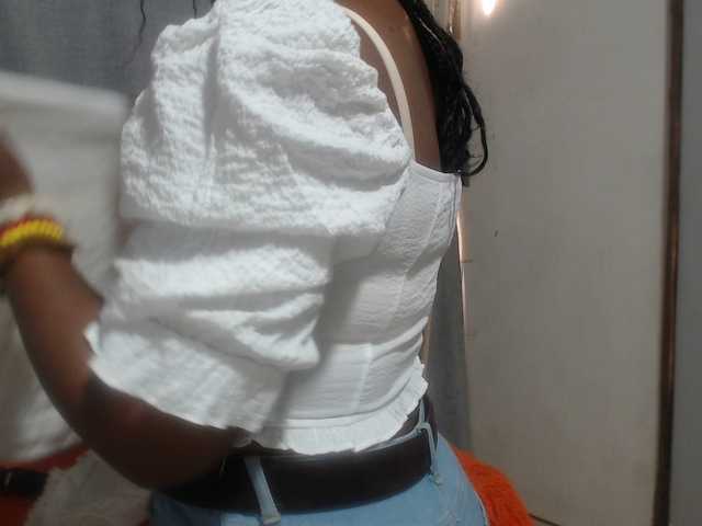 Sheila80 preview